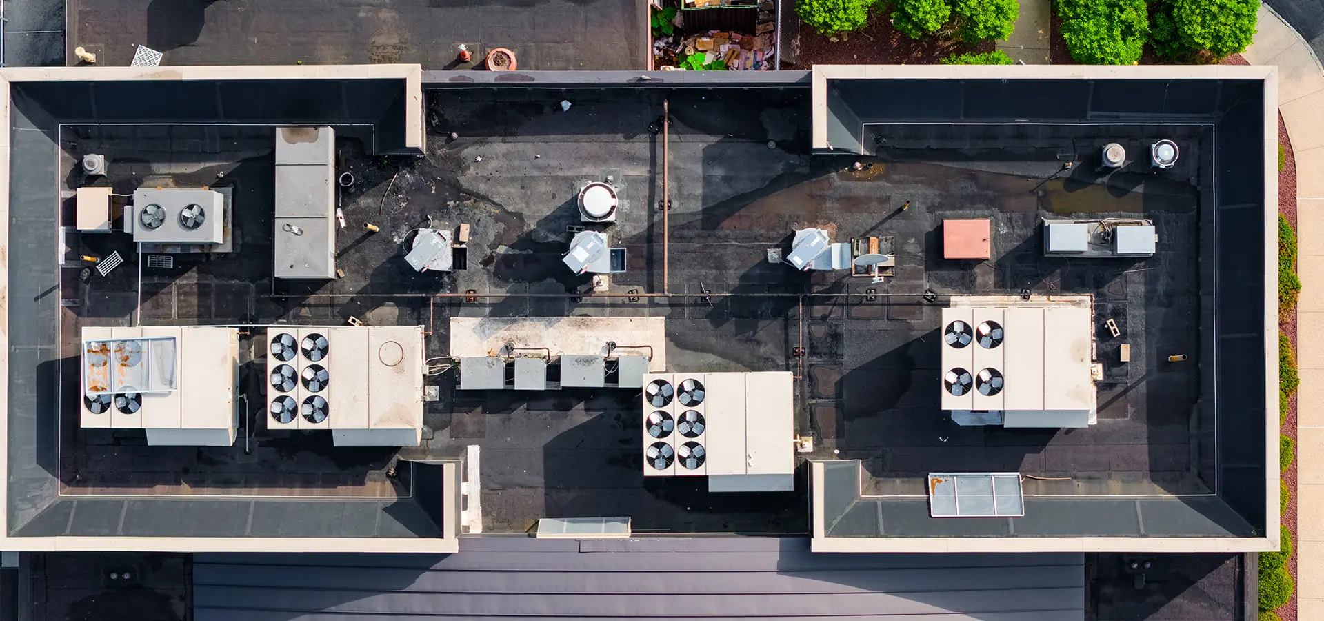 Featured image for “Replace or Repair? Deciding the Fate of Your Commercial Rooftop Unit”